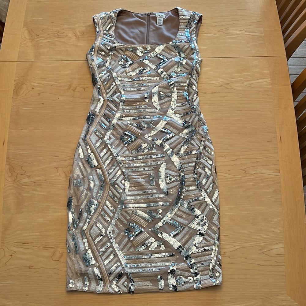 Cache Blush And Silver Sequin Geometric Design Ev… - image 8